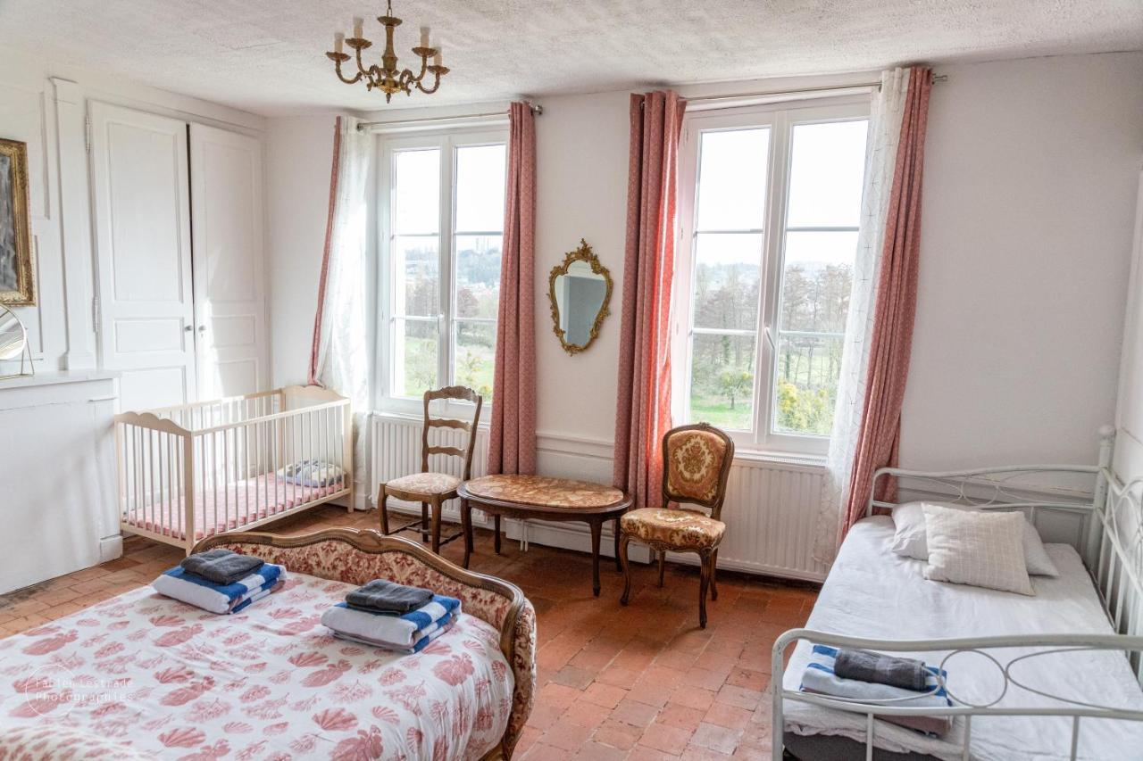 Le Domaine De La Desiree Villa Лизио Екстериор снимка